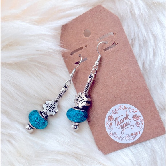 NEW:SOUL_Embellish’s Handcrafted Lucky 4-Leaf🍀Dangle Earrings St.Patrick’s Day - Picture 3 of 14